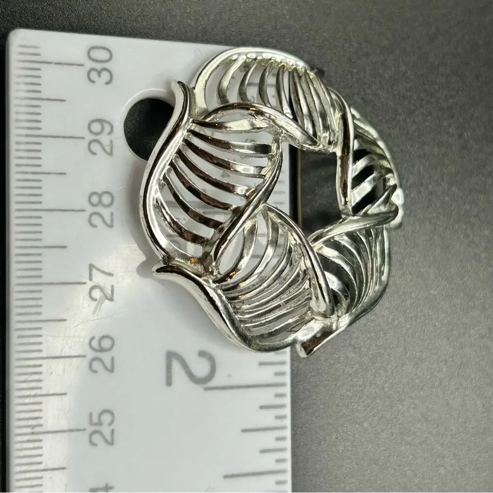 Vintage Signed Lisner Silver Tone Open Air Shell Brooch Pin #645